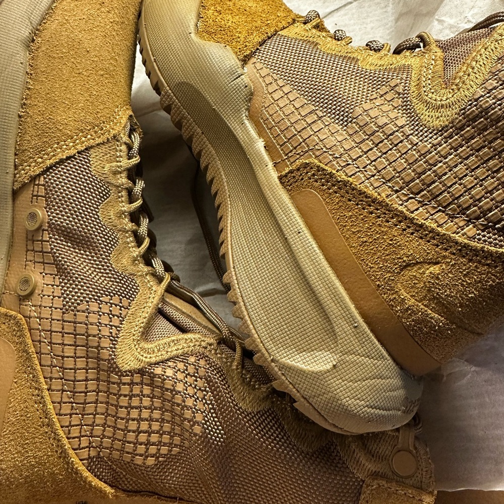 Nike Men's Tactical Boots - Tan